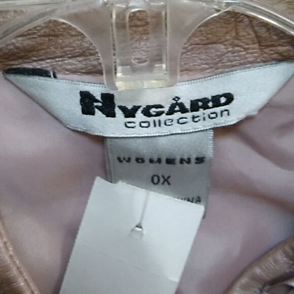 NYCARD COLLECTION blazer  - Picture 3 of 3